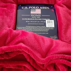 🎁 U.S. Polo Assn Luxurious PLUSH Throw